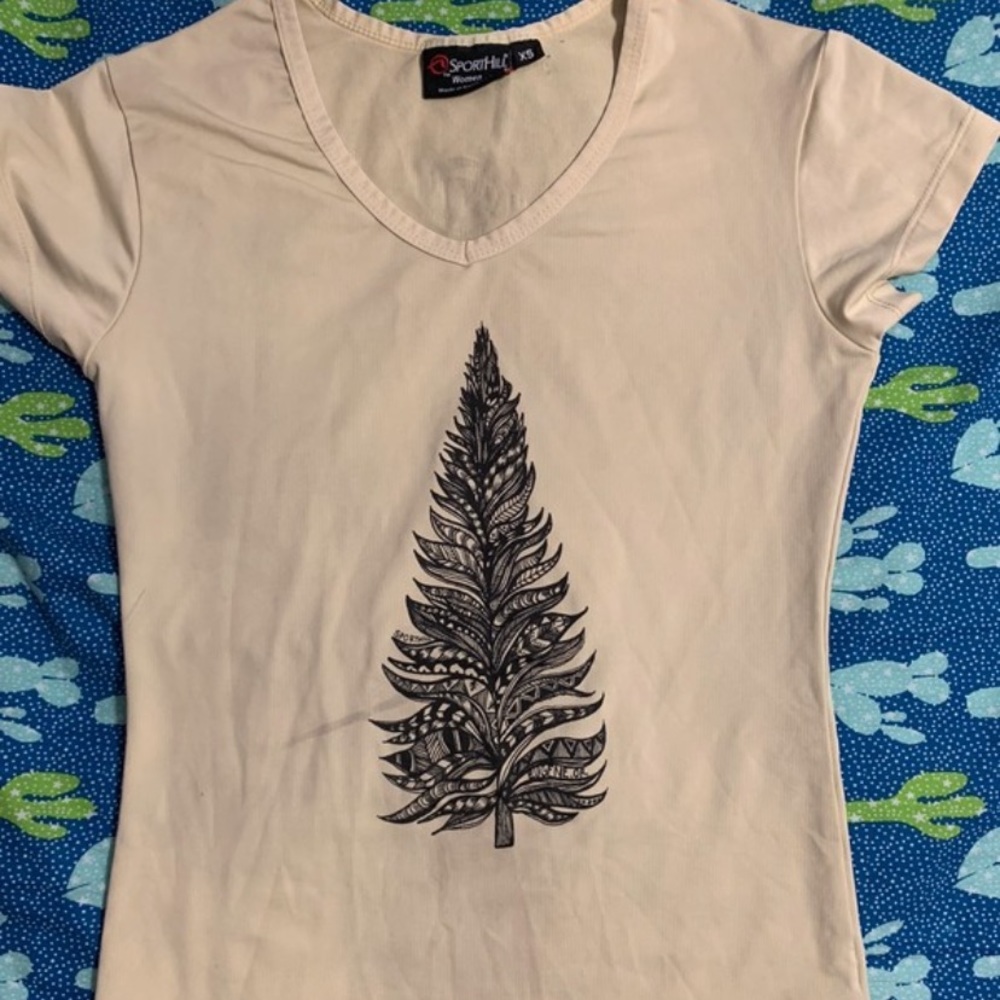 Leaf shirt
